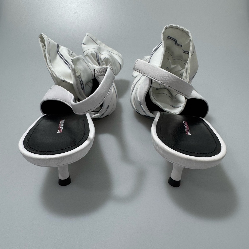 Balenciaga Knife Chemise 40MM Slingback Pumps White Women’s EU 39/US 9 - Picture 4 of 10
